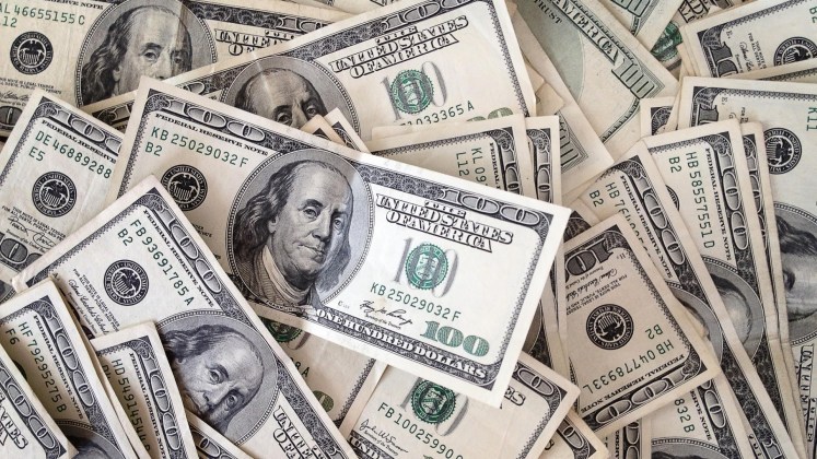 سعر صرف الدولار اليوم