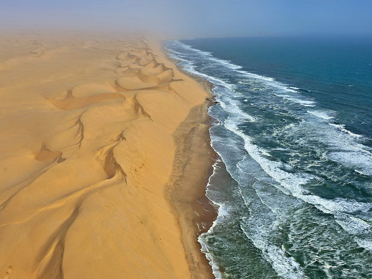 نتيجة بحث الصور عن sea and desert