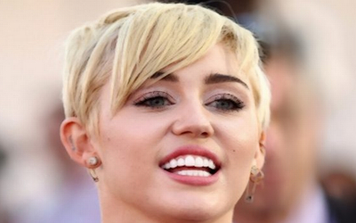 مايلي سايرس سناب – حسابات توتير فيس بوك انستقرام مايلي سايرس