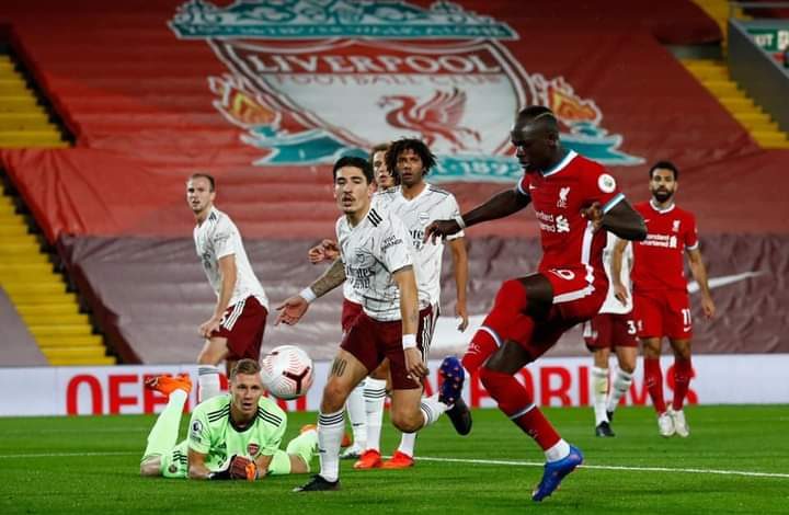 ليفربول يتقدم على آرسنال في الشوط الأول