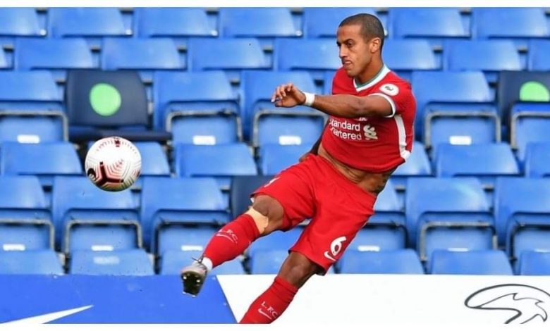 ليفربول يعلن إصابة ألكانتارا بفيروس كورونا