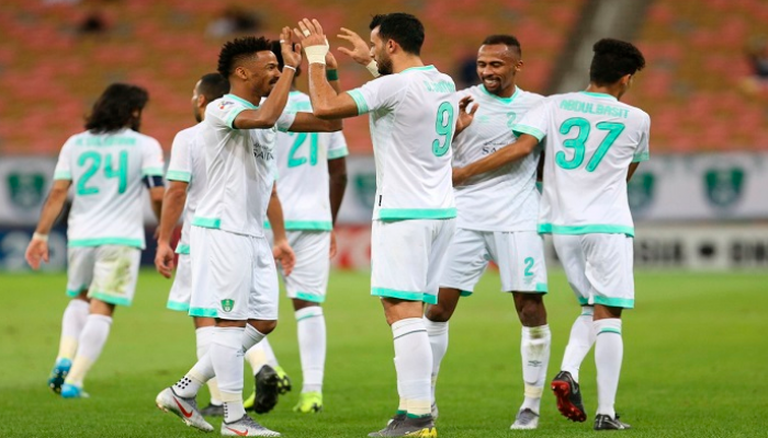 فريق تركي يحاول خطف لاعب أهلي جدة