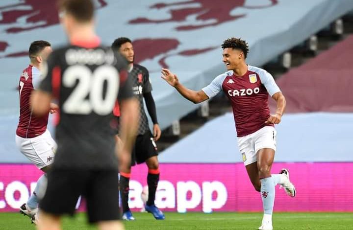 أستون فيلا يفاجيء ليفربول برباعية في الشوط الأول.. وصلاح يُسجل وتريزيغيه يصنع