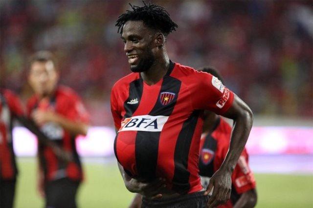 رسالة خاصة لجماهير الاشتراك من آري بابل بعد التوقيع الحقيقي