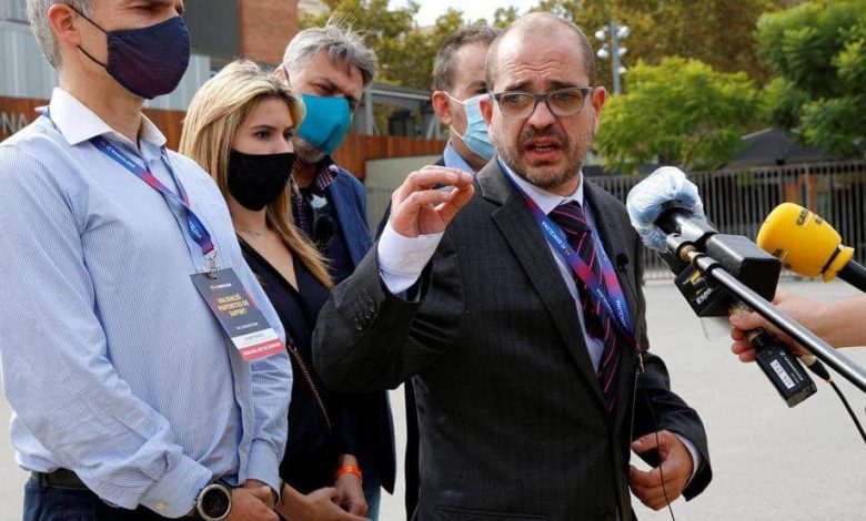 فاري: شخص ما في غرفة ملابس برشلونة كان سعيدًا بالتصويت بحجب الثقة