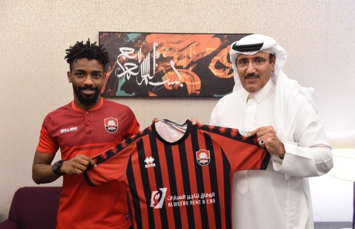 الرائد السعودي يدعم صفوفه بنجمي الهلال والاتحاد