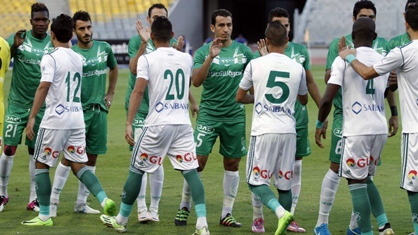 المصري يهزم الاتحاد بثنائية في عقر داره