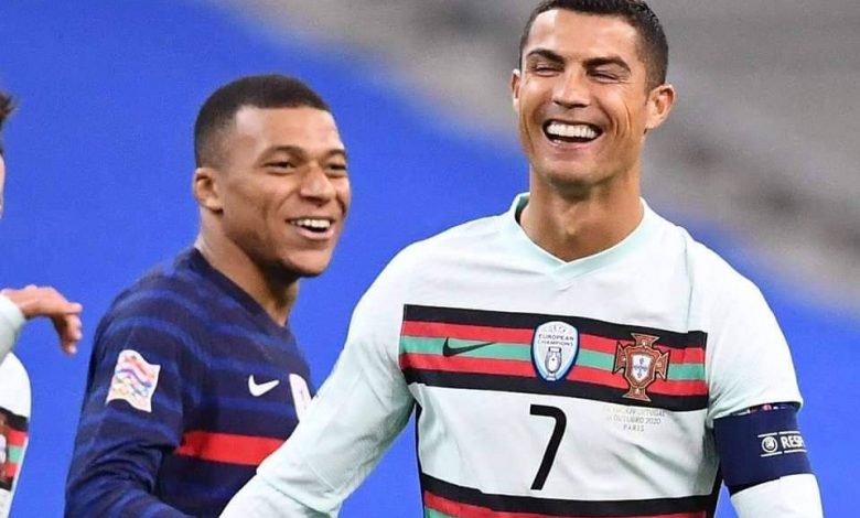 روايتان حول طبيعة محادثة رونالدو مع مبابي