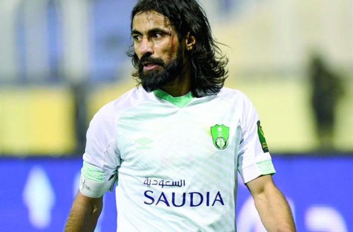 الأهلي السعودي يستقر على استمرار مسيرة حسين عبد الغني بالرغم من اعتزاله