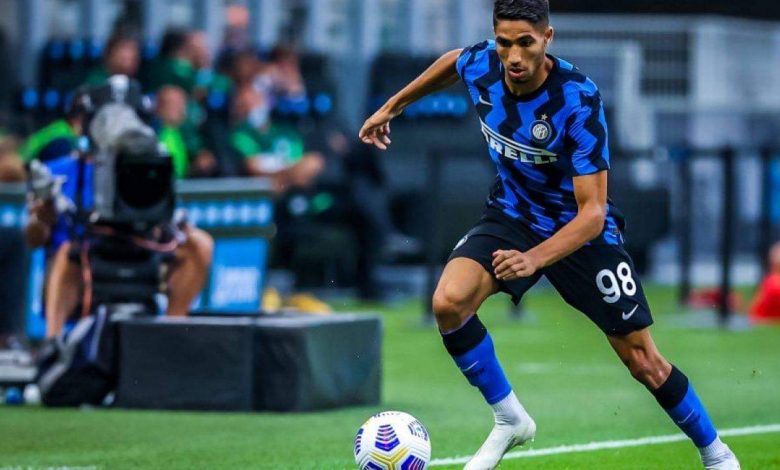 إنتر ميلان يتحرك للحصول على التصاريح الطبية لحكيمي لإشراكه أمام جنوى