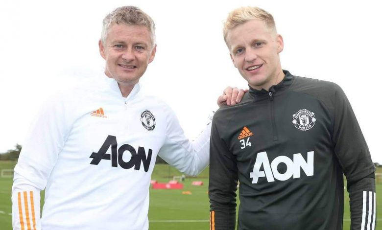 سولشاير يطمئن فان دي بيك