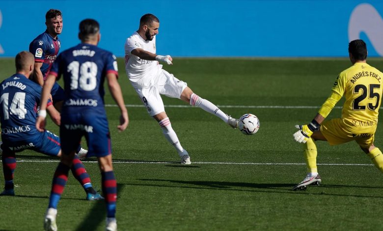 بنزيمة يقود ريال مدريد لسحق هويسكا.. وهازارد يسجل هدفًا رائعًا