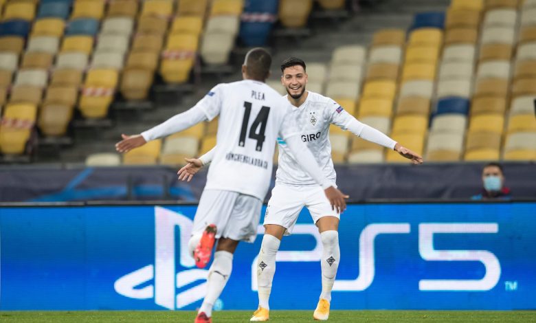 هاتريك بليا يقود بوروسيا مونشنغلادباخ لاكتساح شاختار بنصف دستة أهداف