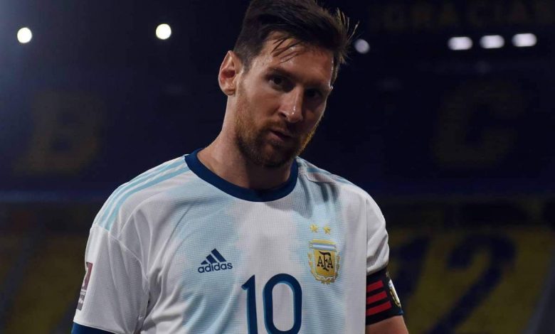 ميسي يقود هجوم الأرجنتين أمام باراغواي