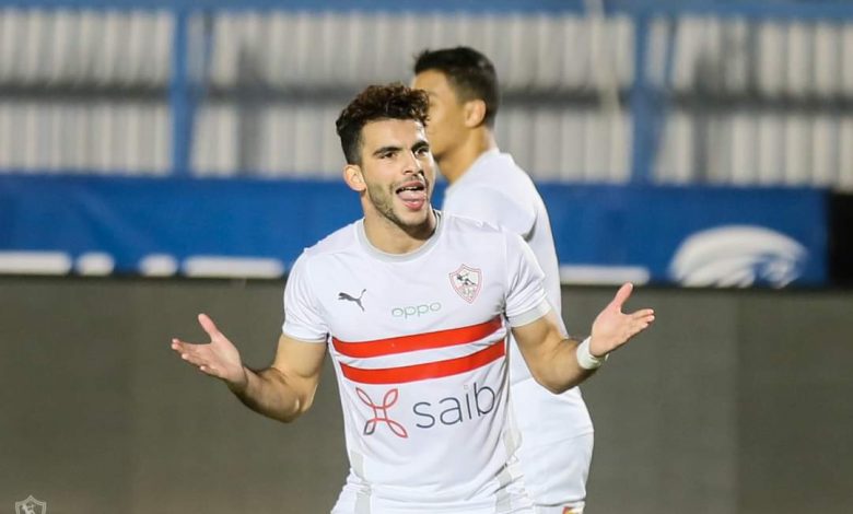 حكم خبير: ركلة جزاء للزمالك باطلة وطرد عاشور. حكم خبير: ركلة جزاء للزمالك باطلة وطرد عاشور.