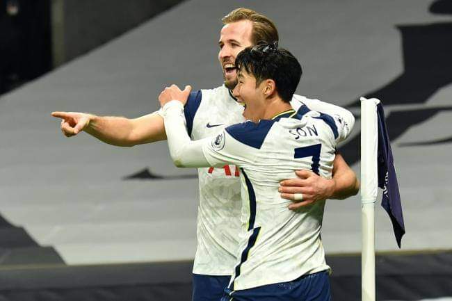 كين: أنا وسون وصلنا لأوج مستوانا.. ويعلق على هزم آرسنال