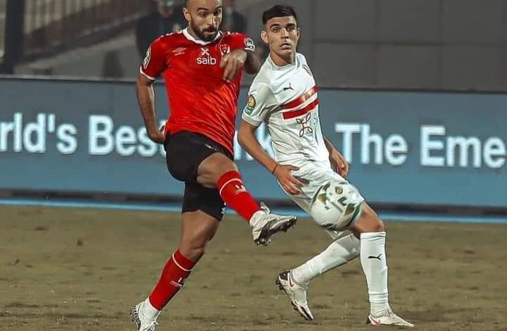 نجم الأهلي يستفز الزملكاوية في إعلان تليفزيوني جديد