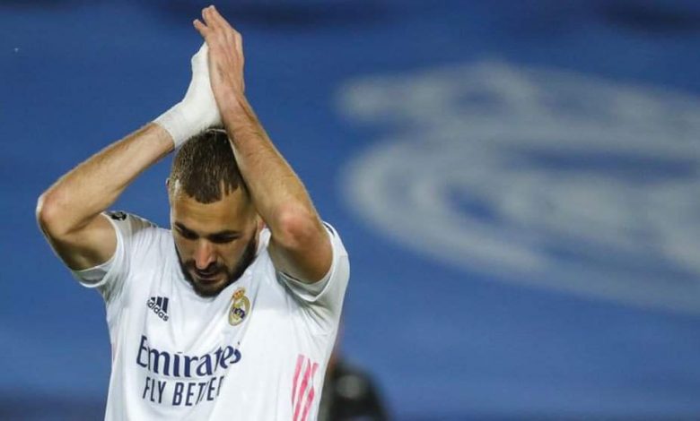 بنزيمة يعلق على الفوز أمام مونشنغلادباخ والصعود لثمن النهائي