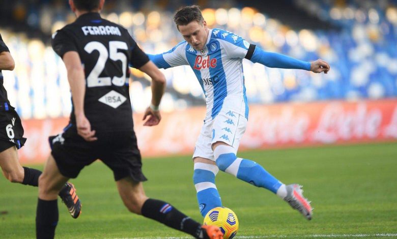 نابولي يتجاوز عقبة سامبدوريا في الكالتشيو