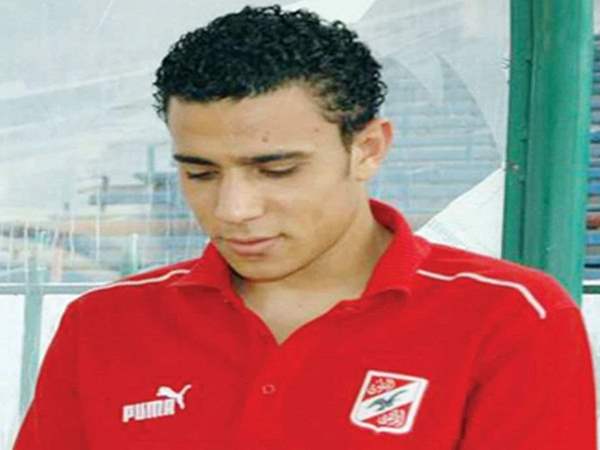 تعرف على مفاجأة الأهلي لوالدة محمد عبد الوهاب