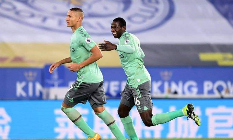 إيفرتون يقهر ليستر سيتي في كينغ باور