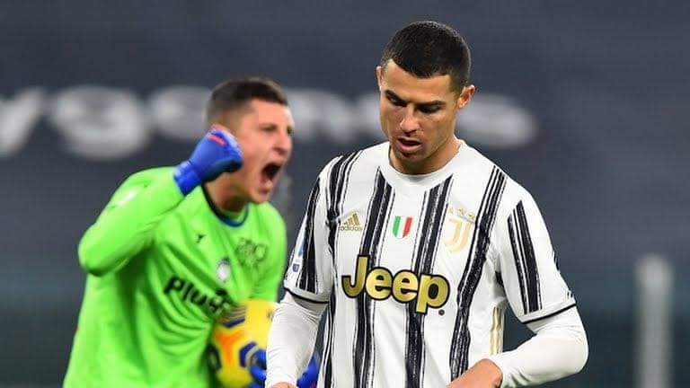 حارس أتالانتا بعد تصديه لركلة جزاء رونالدو: تفوقت عليه هذه المرة