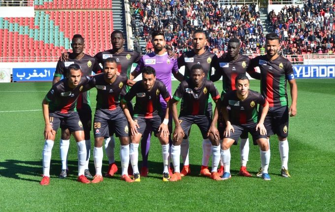 مدرب الأهلي السابق يقترب من تدريب الجيش الملكي المغربي