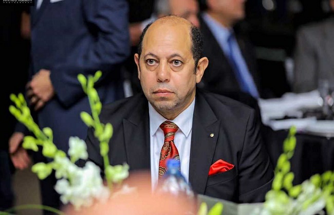 أحمد سليمان يطلق رصاصة على مرتضى منصور. أحمد سليمان يطلق رصاصة على مرتضى منصور.