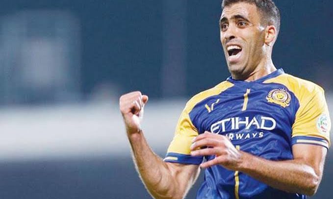 قاد الحمد الله الفوز لمواجهة الحزم في الدوري السعودي. قاد الحمد الله الفوز لمواجهة الحزم في الدوري السعودي.