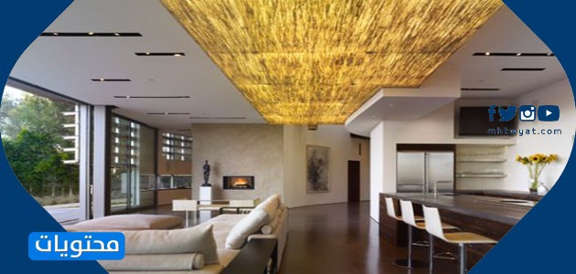 ديكورات سقف كلاسيكية أنيقة من الجبس في غرفة المعيشة