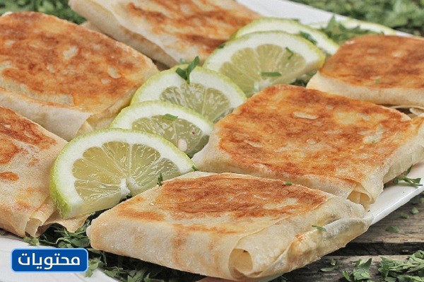 كيفية لف المطباق المربع بالصور