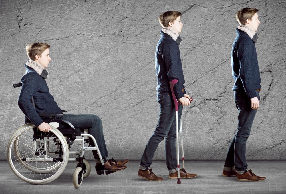 أول مصاب بشلل نصفي