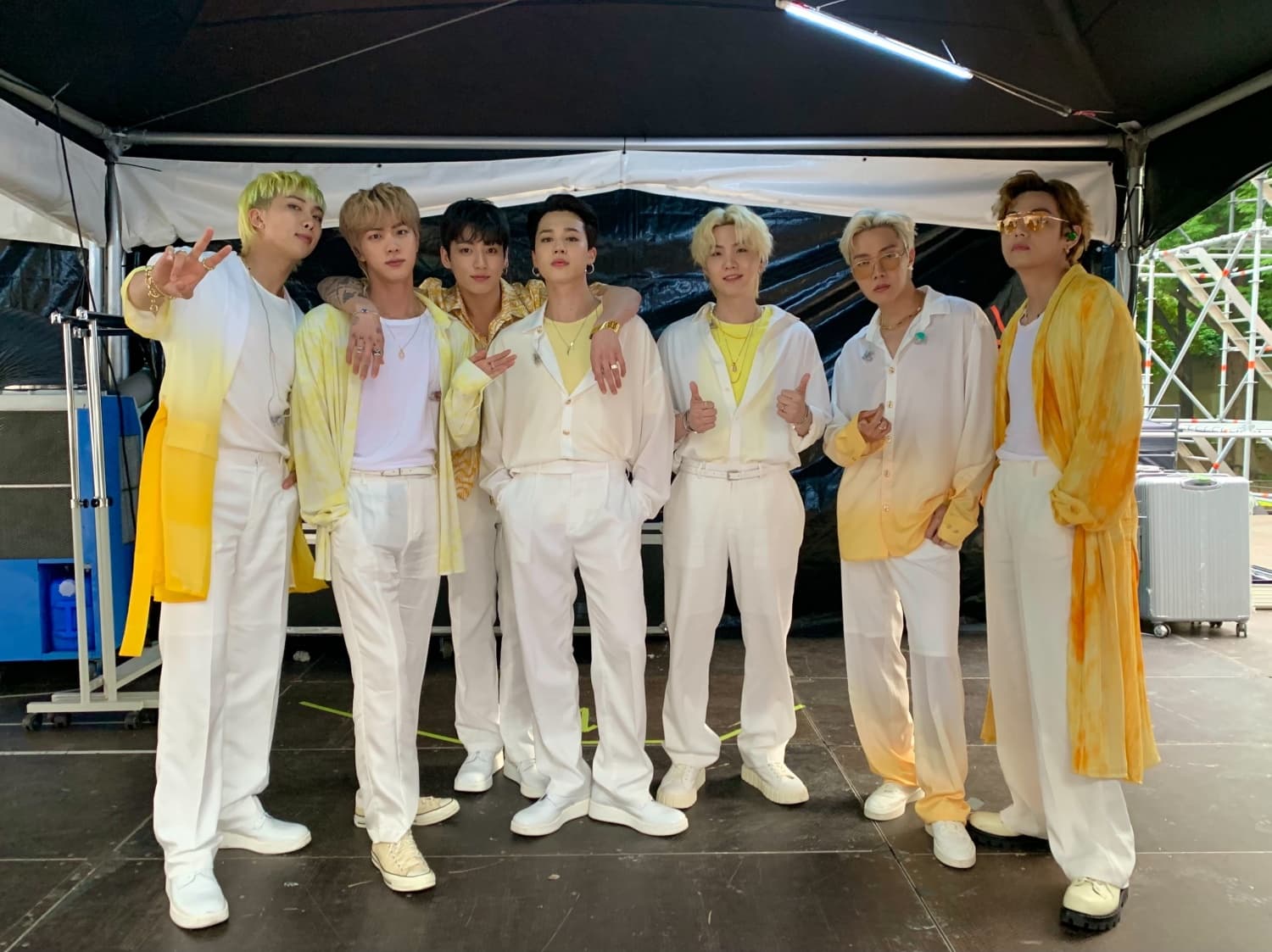 أي عضو في BTS سيقلق عليك